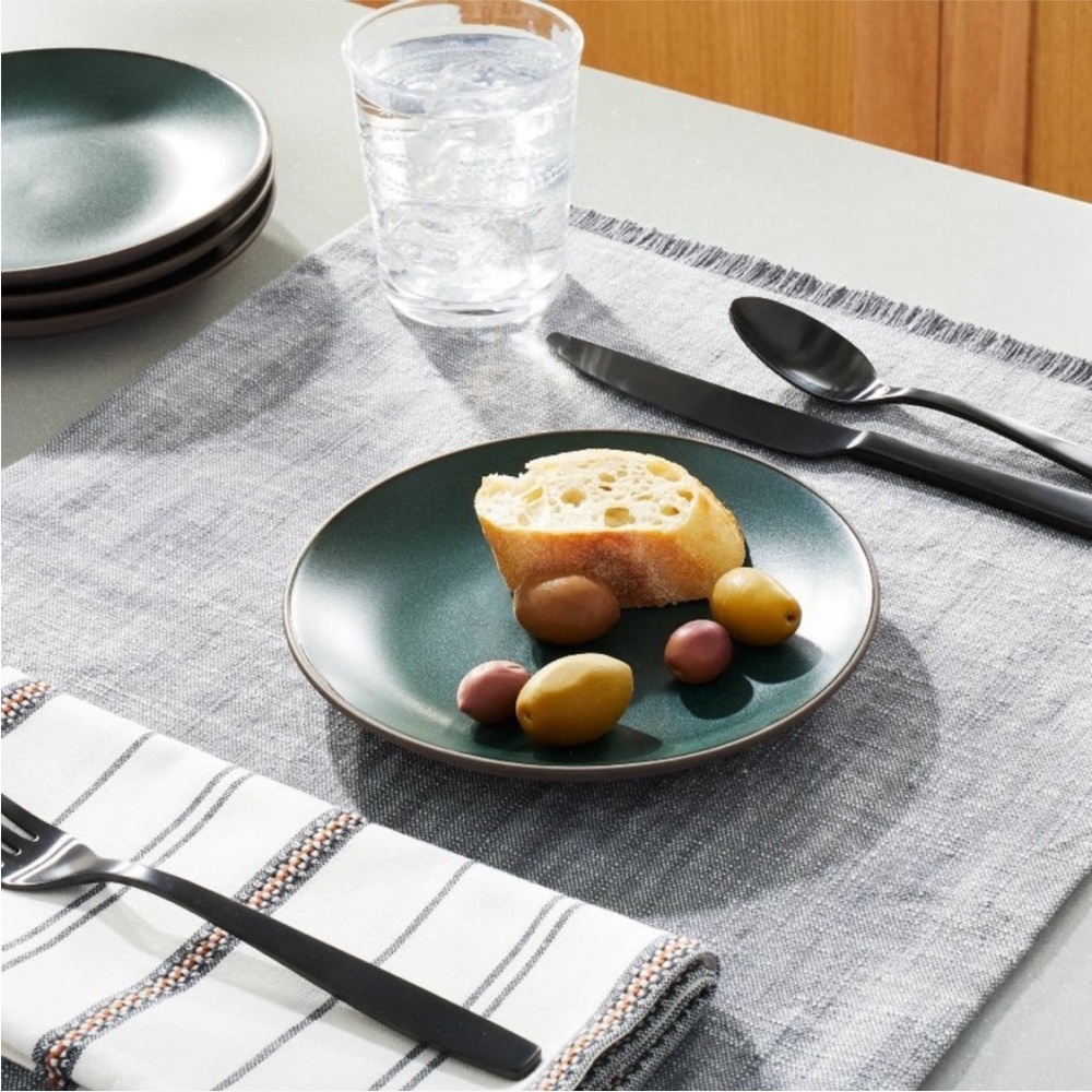 Hearth & Hand - Set of 3 Stoneware Exposed Rim Appetizer Plates Set Dark Green - Picture 2 of 4